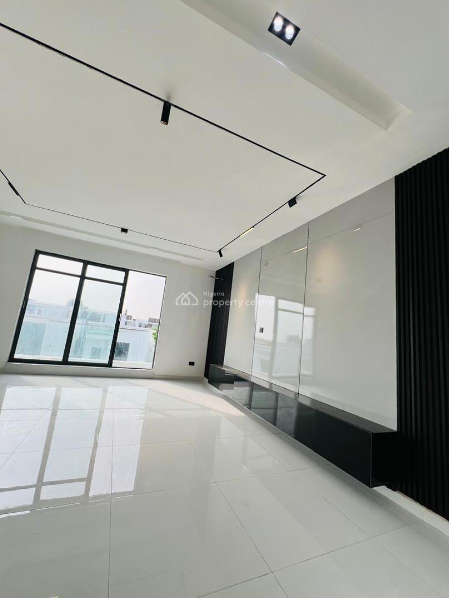 Luxury 6bedroom, Chevron, Lekki, Lagos, Detached Duplex for Sale