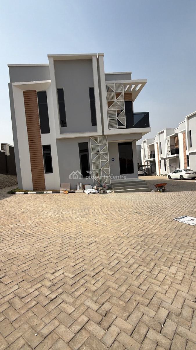 Distress Brand-new 4-bedroom in a Very Serene, Secure Place, Asokoro, Asokoro District, Abuja, Semi-detached Duplex for Sale