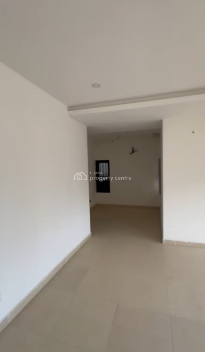 3 Bedroom Block of Flat, Gilmore, Jahi, Abuja, Block of Flats for Sale