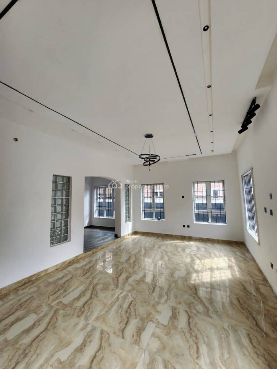 Well Maintained Spacious 5bedroom Fully Detached Duplex+ 2 Room Bq, Idado Lekki, Idado, Lekki, Lagos, Detached Duplex for Sale