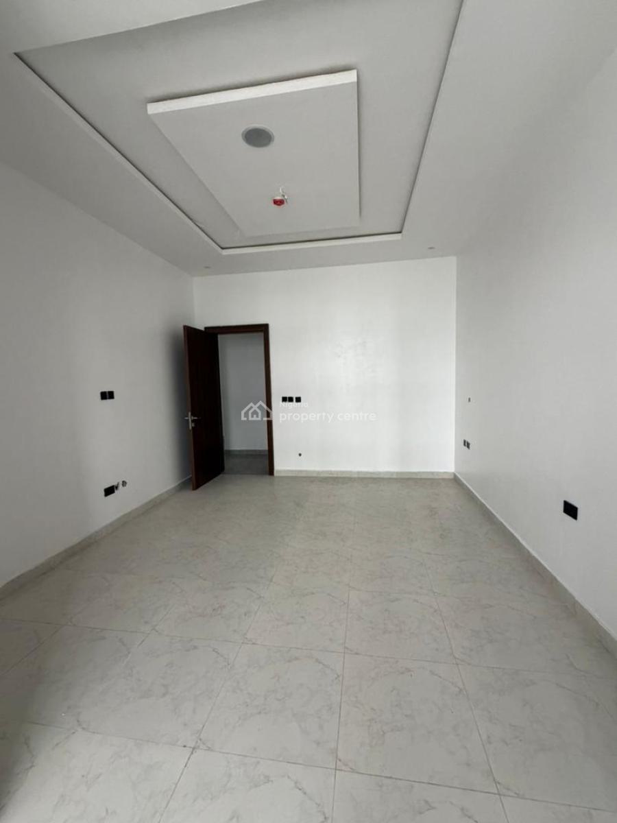 Brand-new 2 Bedrooms Flat, Off Admiralty Road, Lekki Phase 1, Lekki, Lagos, Flat / Apartment for Sale