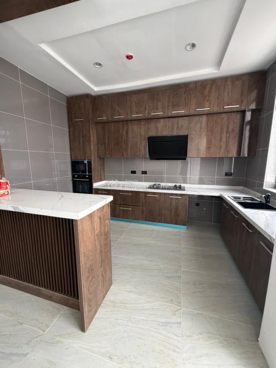 Brand-new 2 Bedrooms Flat, Off Admiralty Road, Lekki Phase 1, Lekki, Lagos, Flat / Apartment for Sale