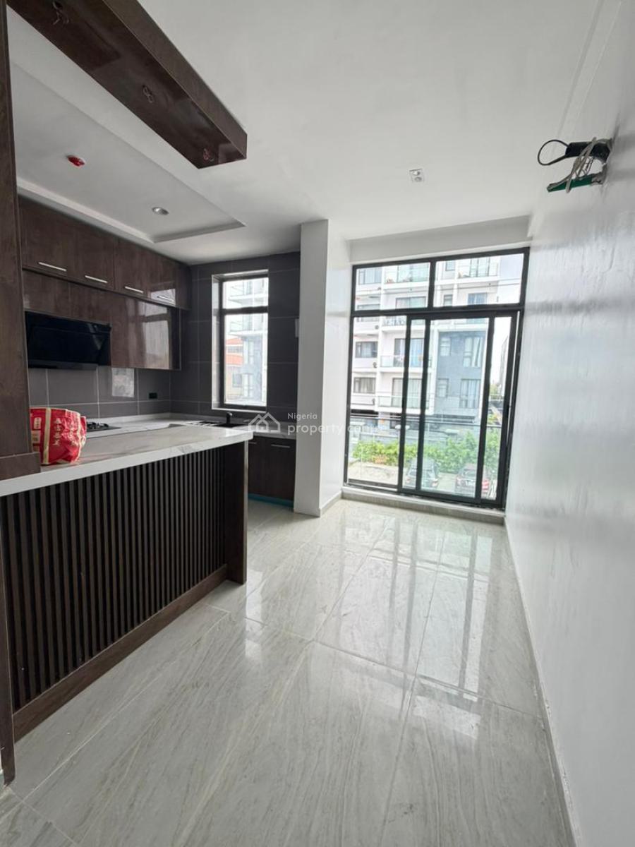 Brand-new 2 Bedrooms Flat, Off Admiralty Road, Lekki Phase 1, Lekki, Lagos, Flat / Apartment for Sale