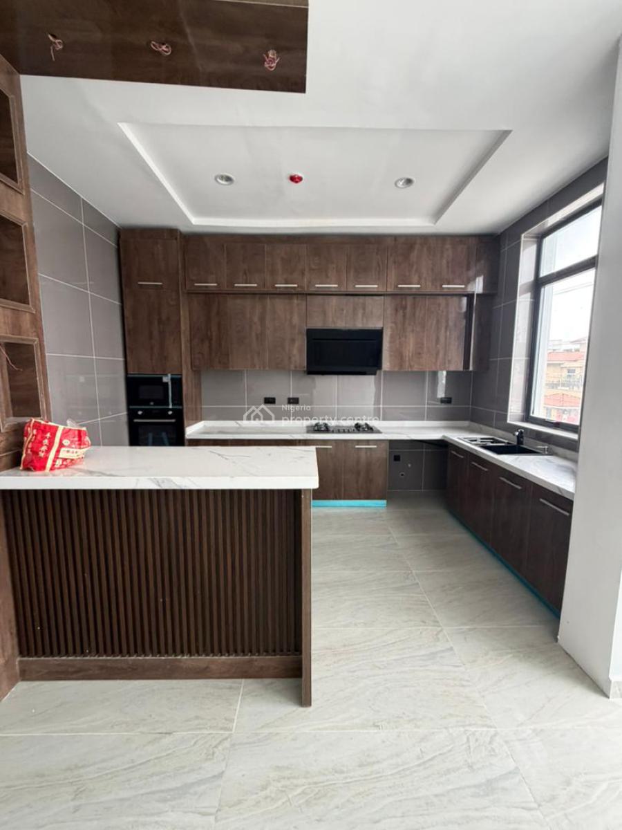 Brand-new 2 Bedrooms Flat, Off Admiralty Road, Lekki Phase 1, Lekki, Lagos, Flat / Apartment for Sale