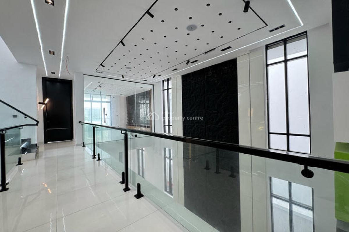 Stunning 5 Bedroom Detached House with Cinema, Swimming Pool and Bq, Chevron, Lekki, Lagos, Detached Duplex for Sale