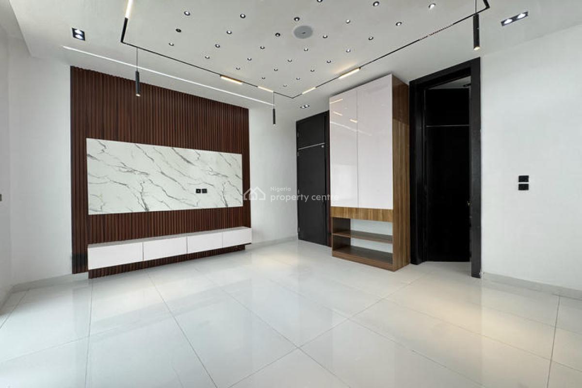 Stunning 5 Bedroom Detached House with Cinema, Swimming Pool and Bq, Chevron, Lekki, Lagos, Detached Duplex for Sale