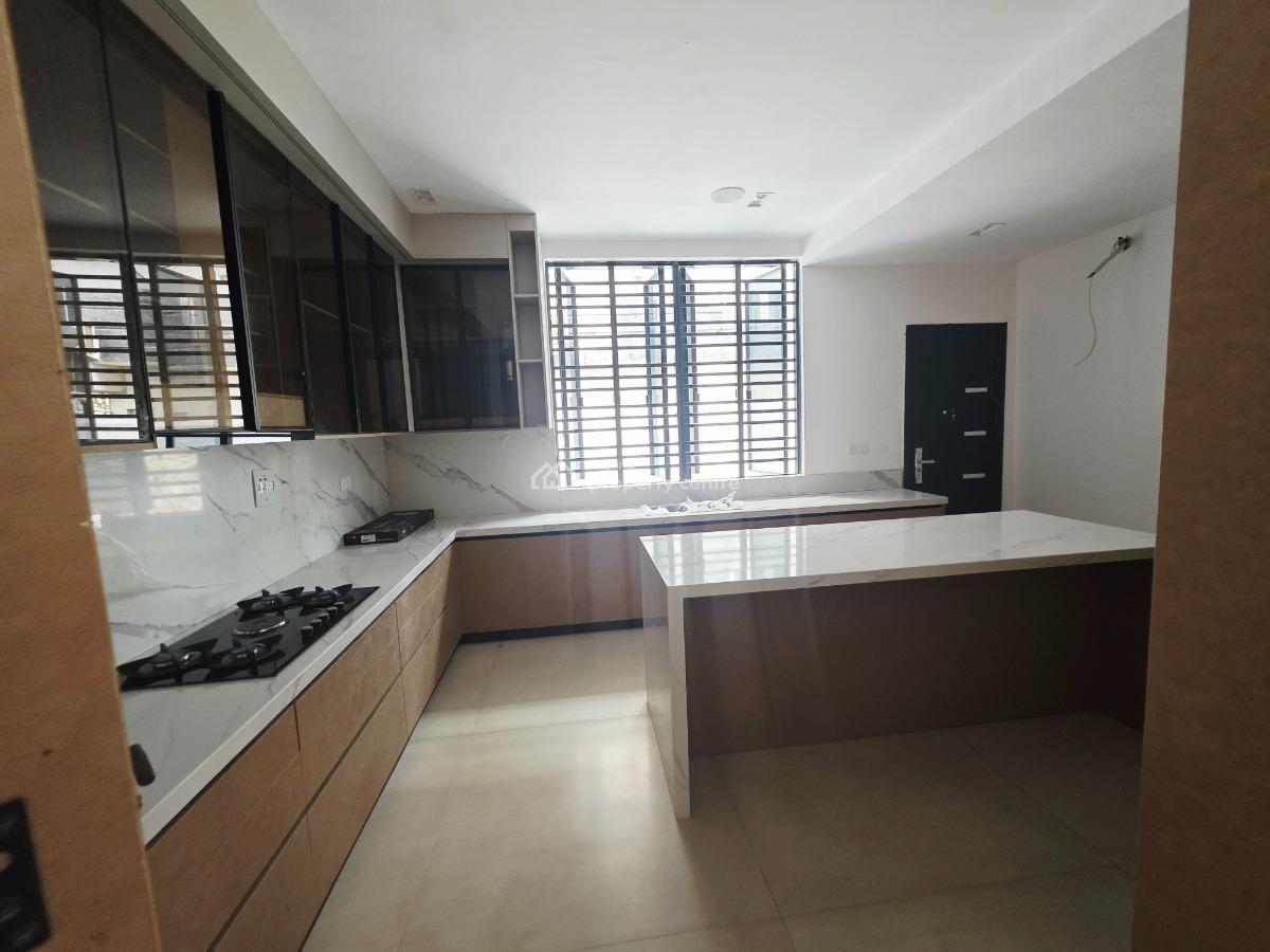 5 Bedrooms Fully Detached Duplex with Bq, Lekki Phase 1, Lekki, Lagos, Detached Duplex for Sale