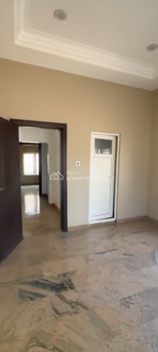 a Very Good Spacious & Serviced 2-bedroom Flat, Jahi District ( Video of The Apartment Is Attached), Jahi, Abuja, Flat / Apartment for Rent
