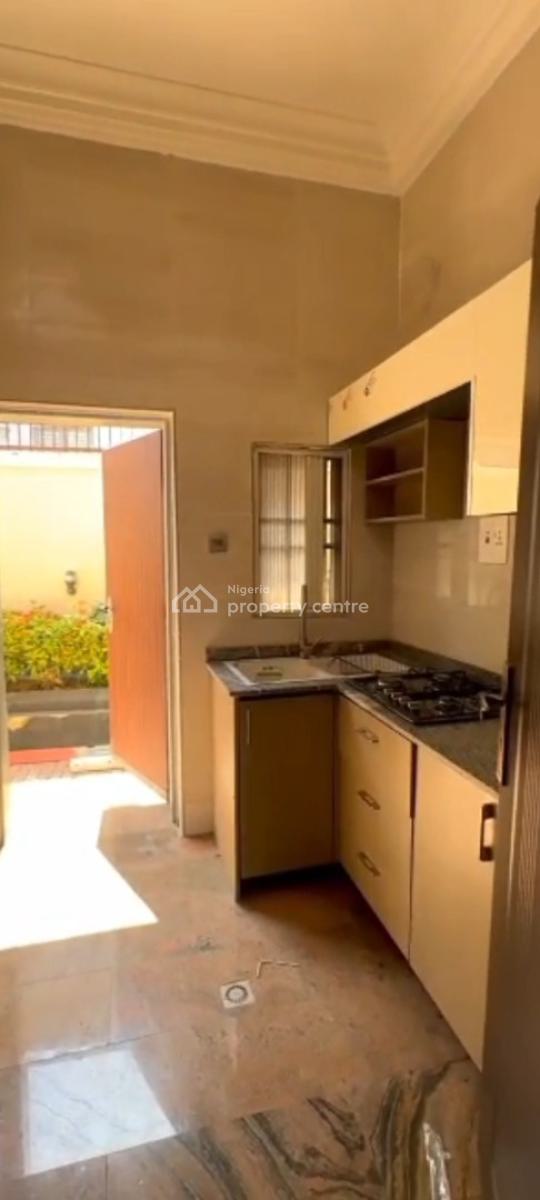 a Very Good Spacious & Serviced 2-bedroom Flat, Jahi District ( Video of The Apartment Is Attached), Jahi, Abuja, Flat / Apartment for Rent