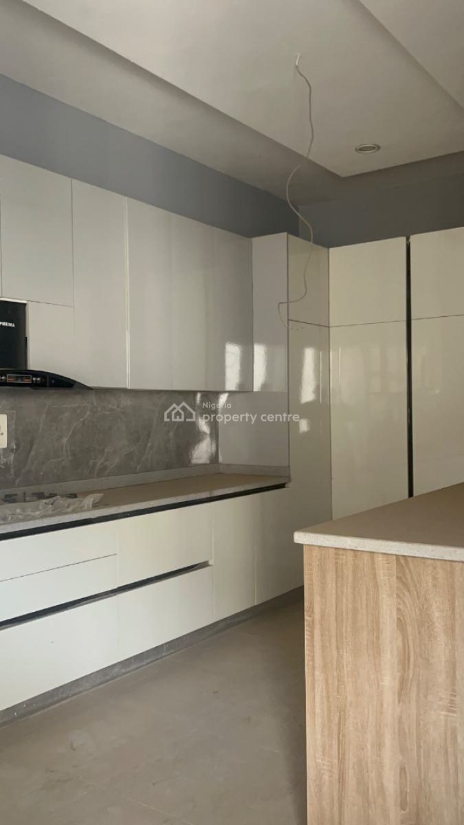 6 Bedroom Fully Detached Duplex, Utako, Abuja, Detached Duplex for Sale