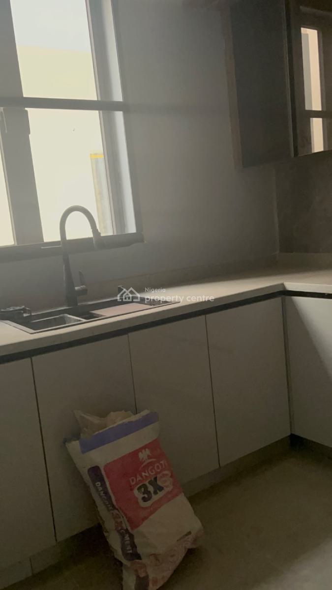 6 Bedroom Fully Detached Duplex, Utako, Abuja, Detached Duplex for Sale