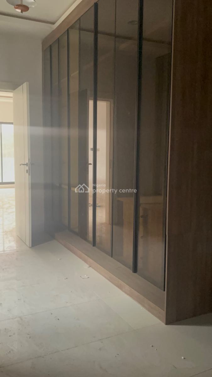 6 Bedroom Fully Detached Duplex, Utako, Abuja, Detached Duplex for Sale