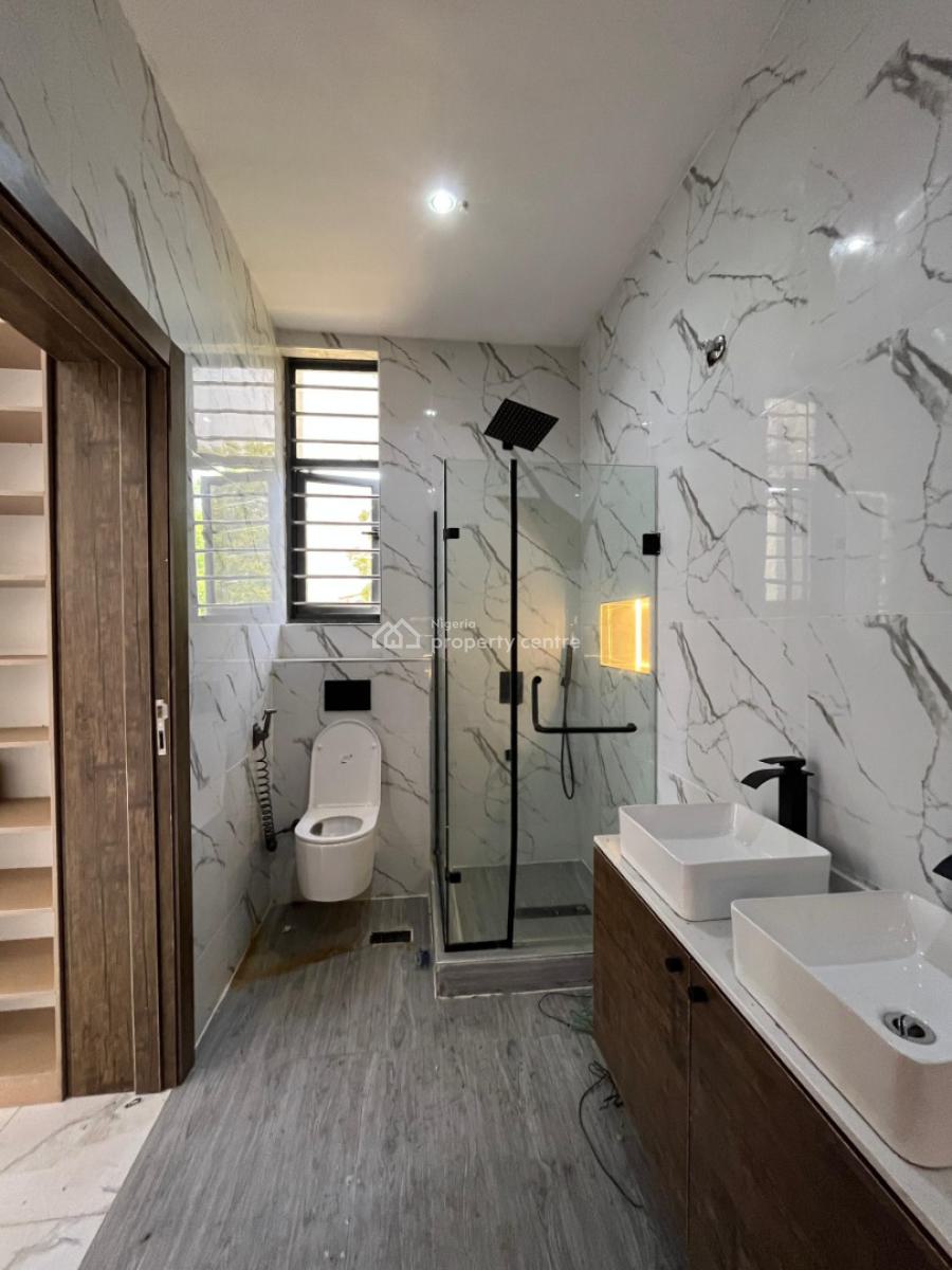 Exquisitely Built 4-bedroom Semi-detached Duplex Plus Bq, Magodo, Lagos, Detached Duplex for Sale