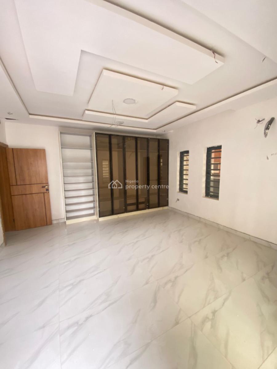 Spacious 3 Bedroom Serviced Apartment with Pool, Elevator, Gym and Bq, Off Admiralty, Lekki Phase 1, Lekki, Lagos, Flat / Apartment for Sale