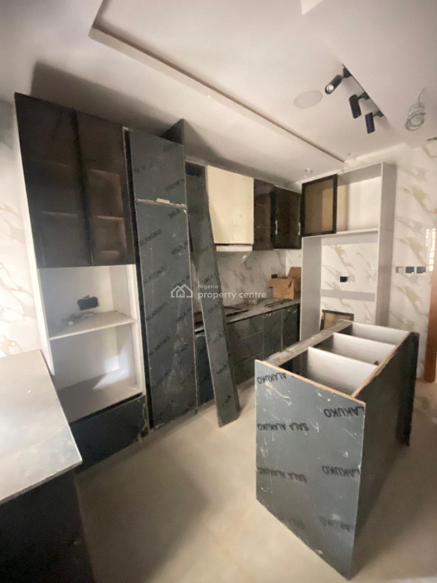 Spacious 3 Bedroom Serviced Apartment with Pool, Elevator, Gym and Bq, Off Admiralty, Lekki Phase 1, Lekki, Lagos, Flat / Apartment for Sale