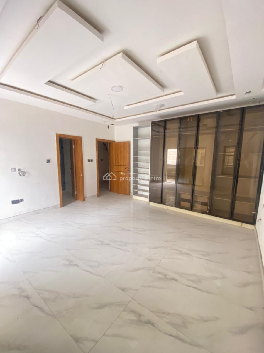 Spacious 3 Bedroom Serviced Apartment with Pool, Elevator, Gym and Bq, Off Admiralty, Lekki Phase 1, Lekki, Lagos, Flat / Apartment for Sale