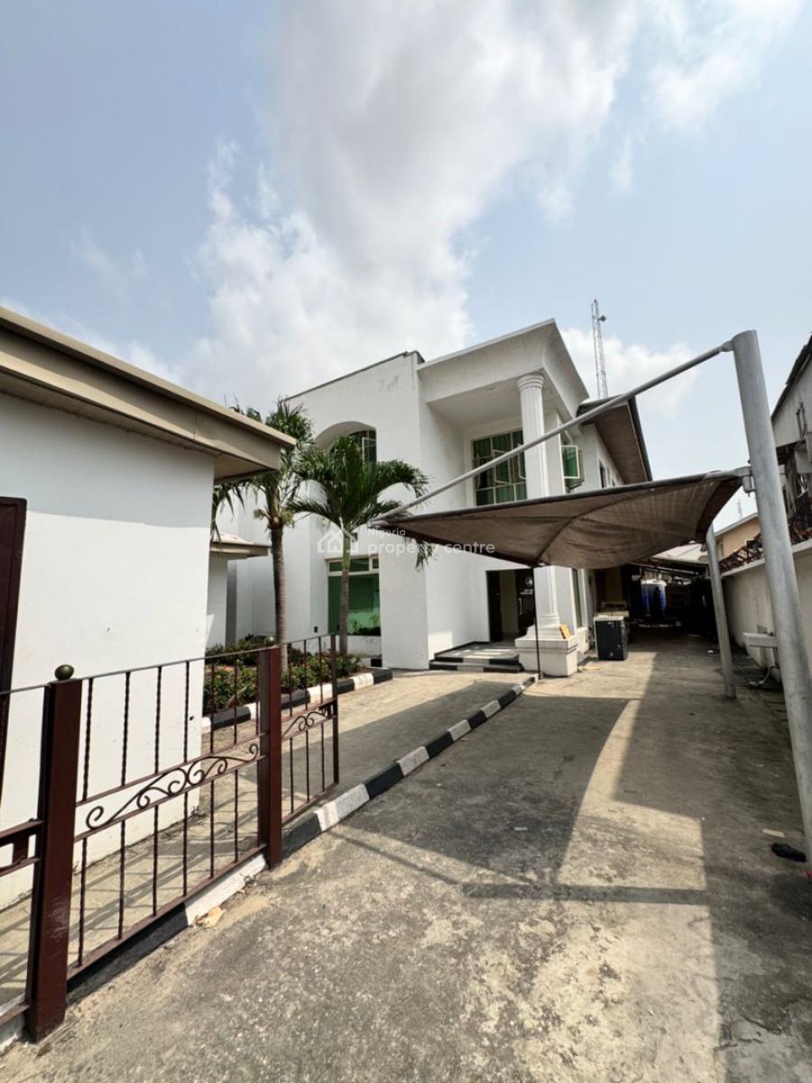 Stunning 5 Bedroom Semi-detached House with Open Space & 2 Room Bq, Lekki Phase 1, Lekki, Lagos, Commercial Property for Rent