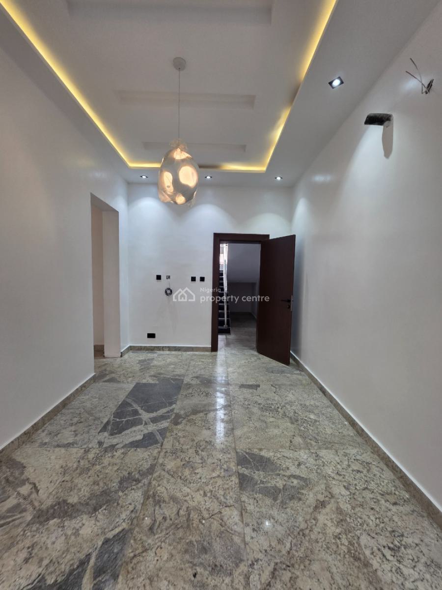 Luxury 5 Bedroom Detached Duplex with Swimming Pool, Guzape District, Abuja, Detached Duplex for Sale