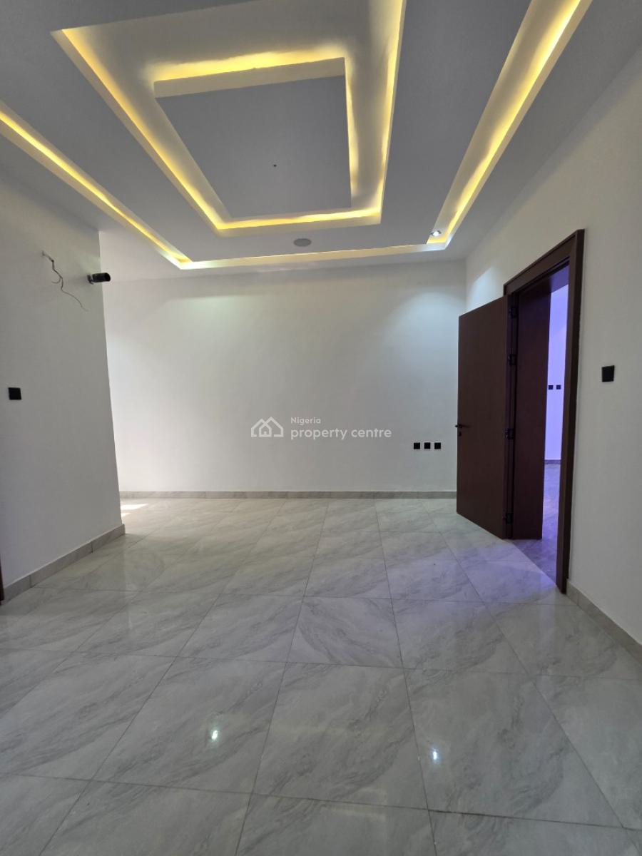 Luxury 5 Bedroom Detached Duplex with Swimming Pool, Guzape District, Abuja, Detached Duplex for Sale