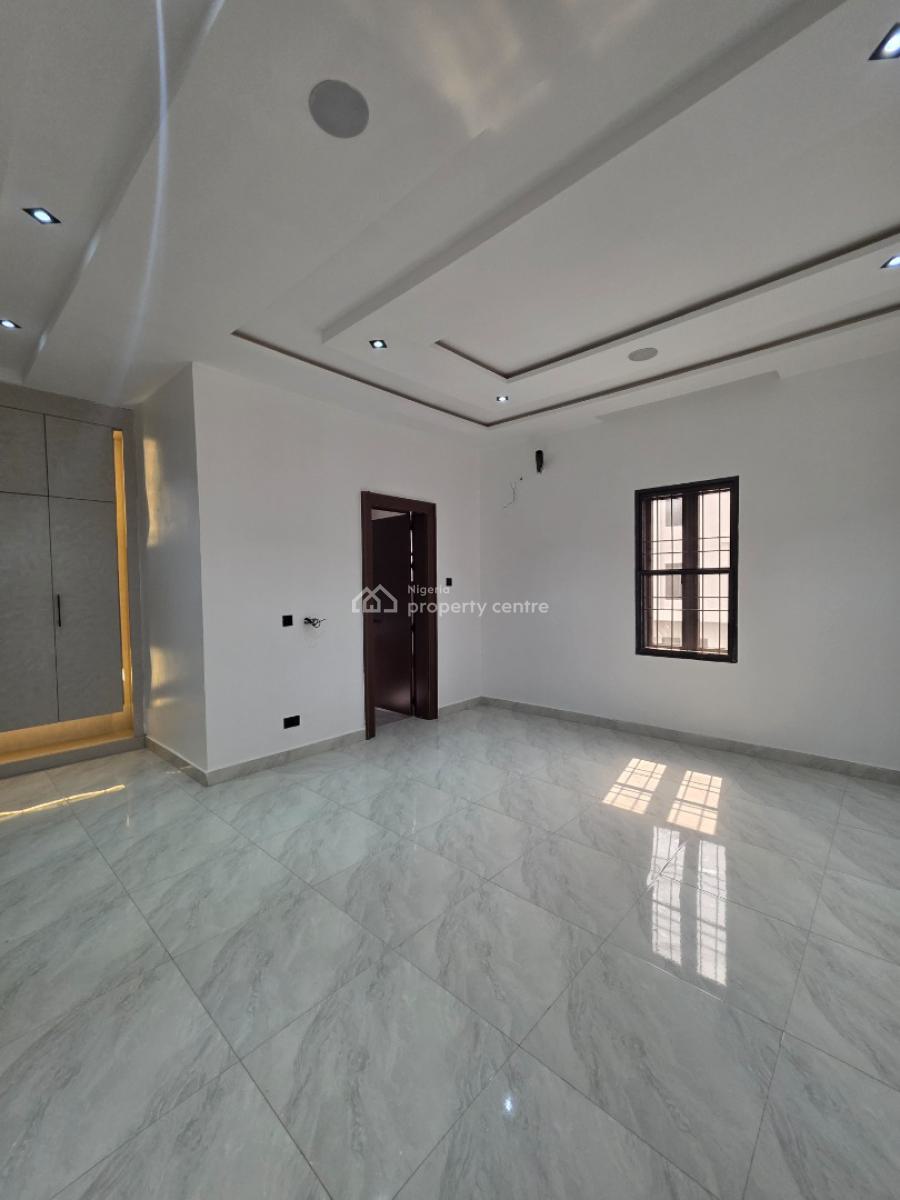 Luxury 5 Bedroom Detached Duplex with Swimming Pool, Guzape District, Abuja, Detached Duplex for Sale