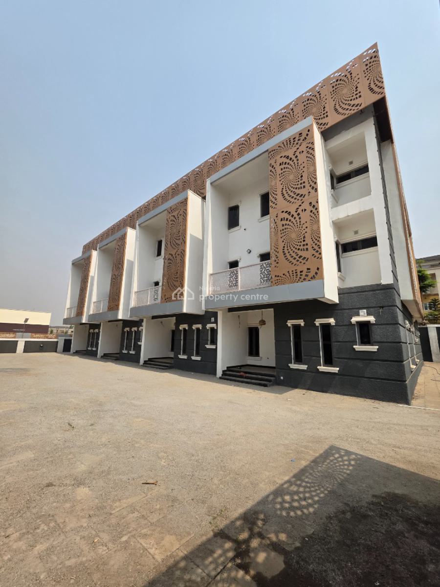 Massive 4 Bedroom Terrace Duplex with Bq, Guzape District, Abuja, Detached Duplex for Sale