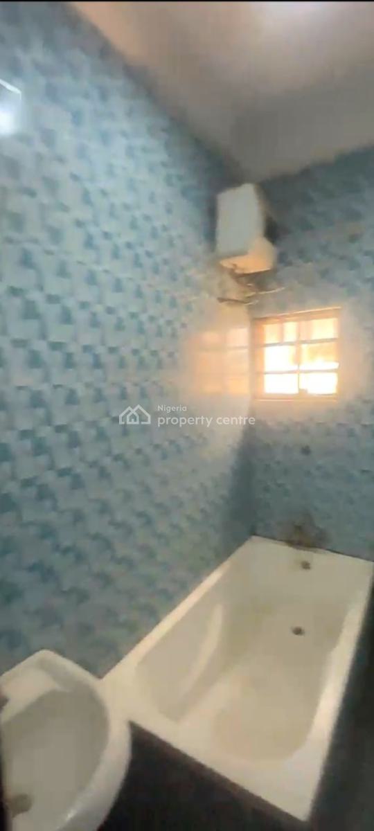 a Very Good Spacious 2-bedroom Flat, Jahi, Abuja, Flat / Apartment for Rent