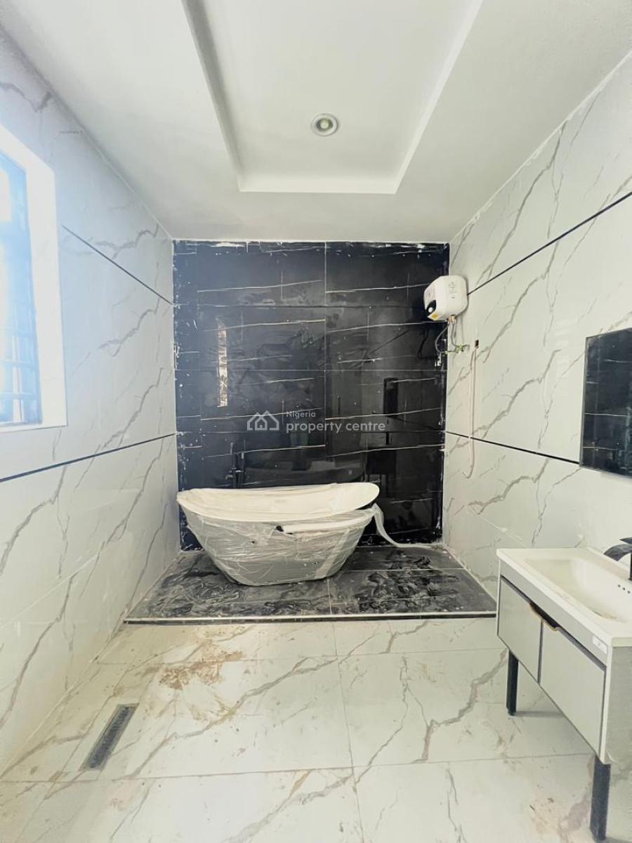 Luxury 5-bedroom Fully Detached House + Bq, Ologolo, Lekki, Lagos, Detached Bungalow for Sale