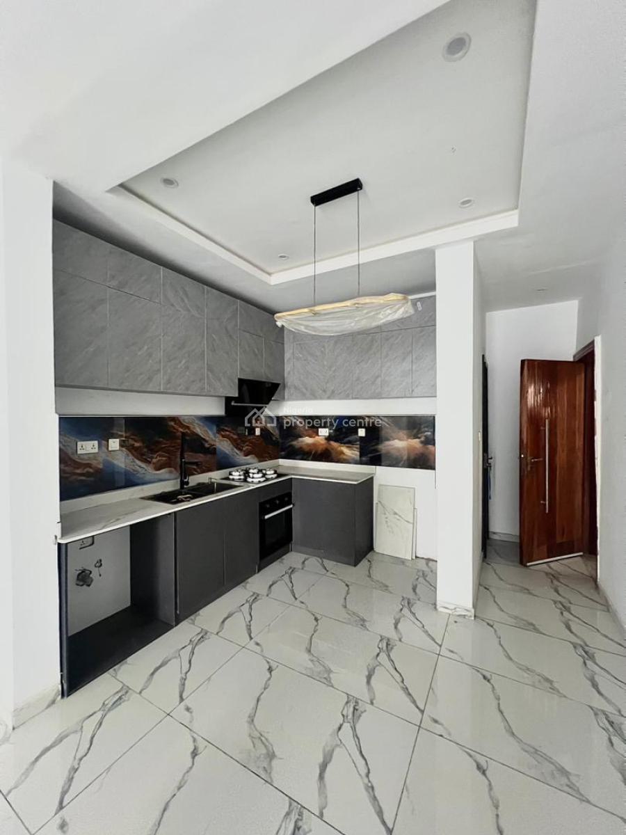 Well-designed 2-bedroom Apartment, Ologolo, Lekki, Lagos, Flat / Apartment for Sale