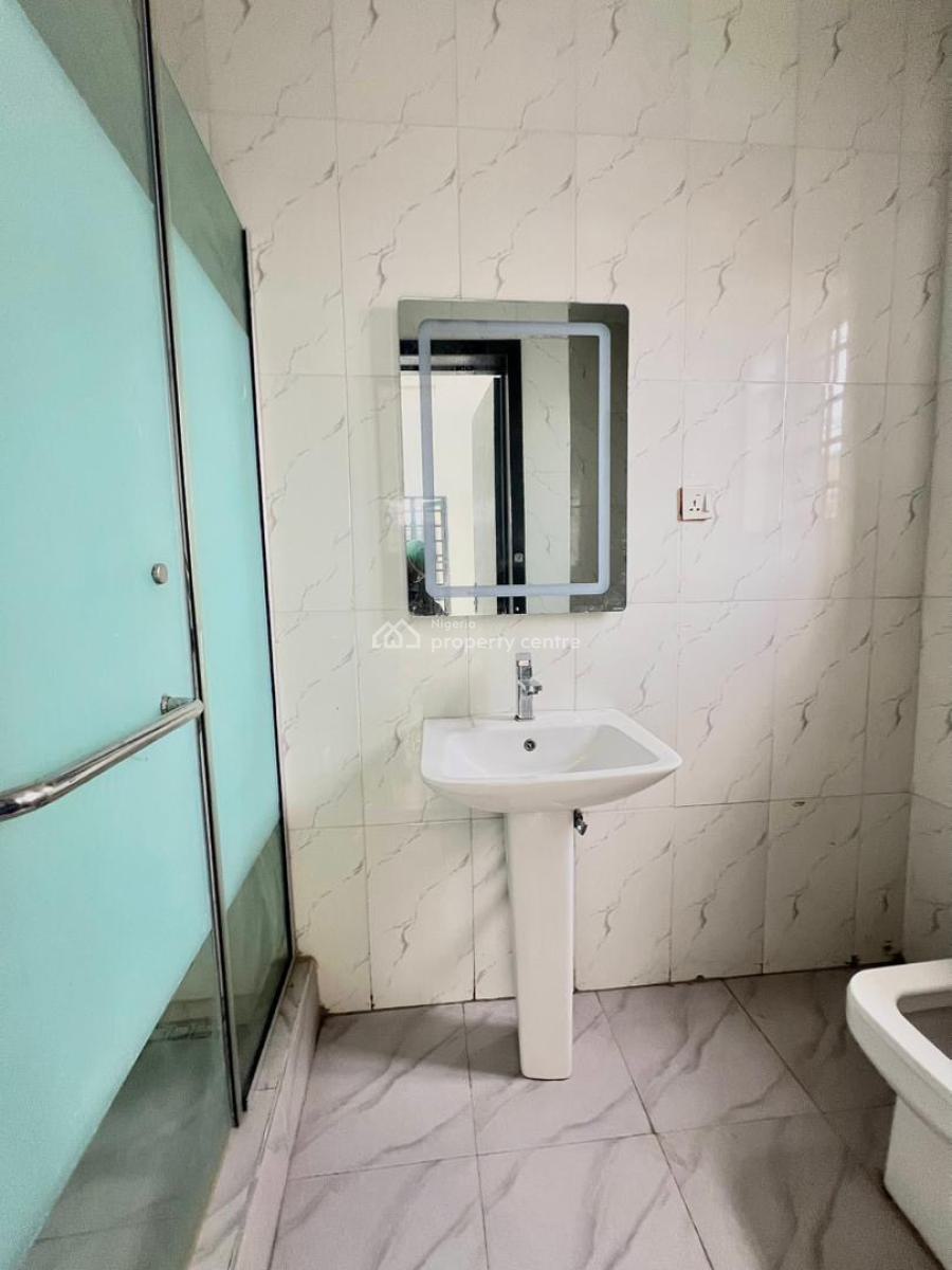 Well-designed 2-bedroom Apartment, Ologolo, Lekki, Lagos, Flat / Apartment for Sale