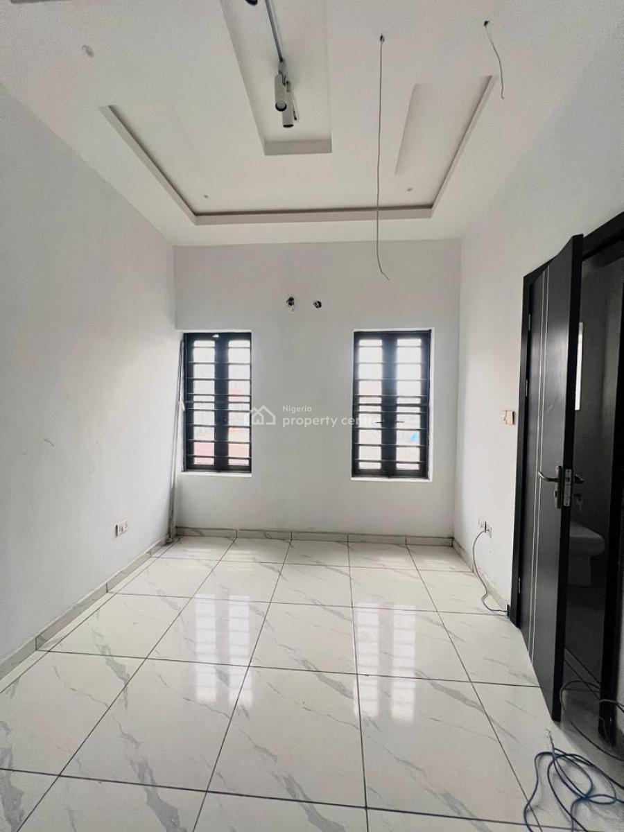Well-designed 2-bedroom Apartment, Ologolo, Lekki, Lagos, Flat / Apartment for Sale