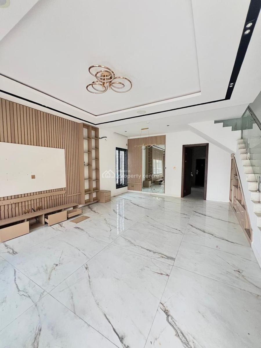 Luxury 4-bedroom Terrace + Bq, Ologolo, Lekki, Lagos, Terraced Duplex for Rent