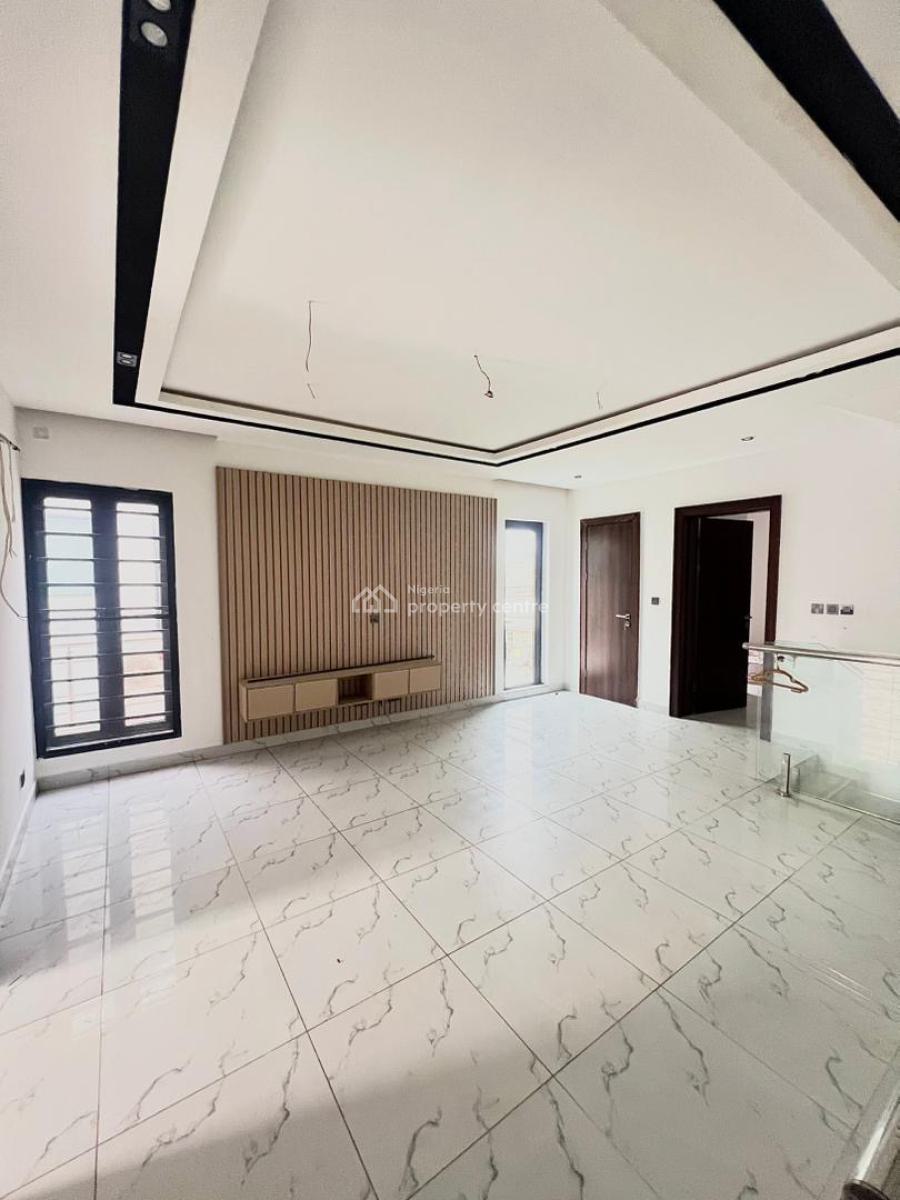 Luxury 4-bedroom Terrace + Bq, Ologolo, Lekki, Lagos, Terraced Duplex for Rent
