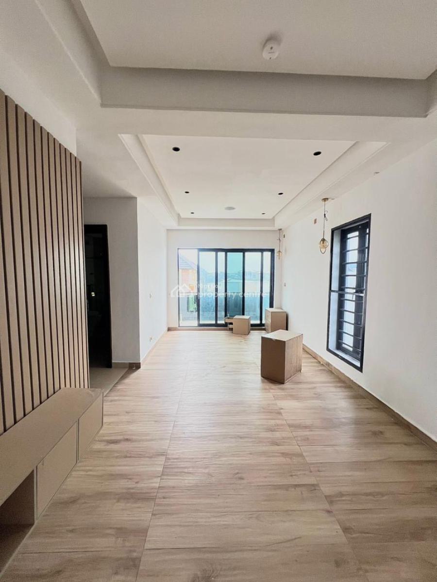 Luxury 4-bedroom Terrace + Bq, Ologolo, Lekki, Lagos, Terraced Duplex for Rent