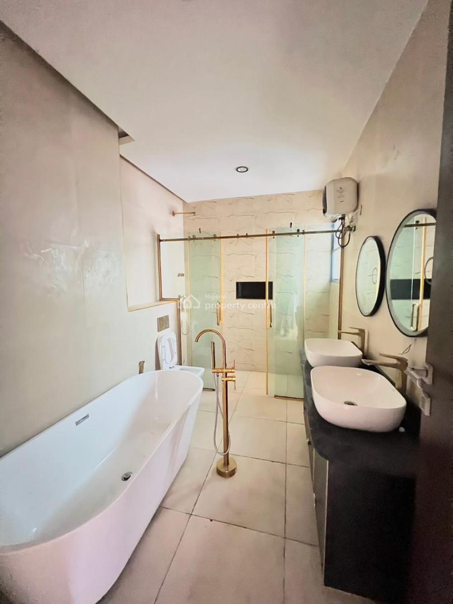 Luxury 4-bedroom Terrace + Bq, Ologolo, Lekki, Lagos, Terraced Duplex for Rent