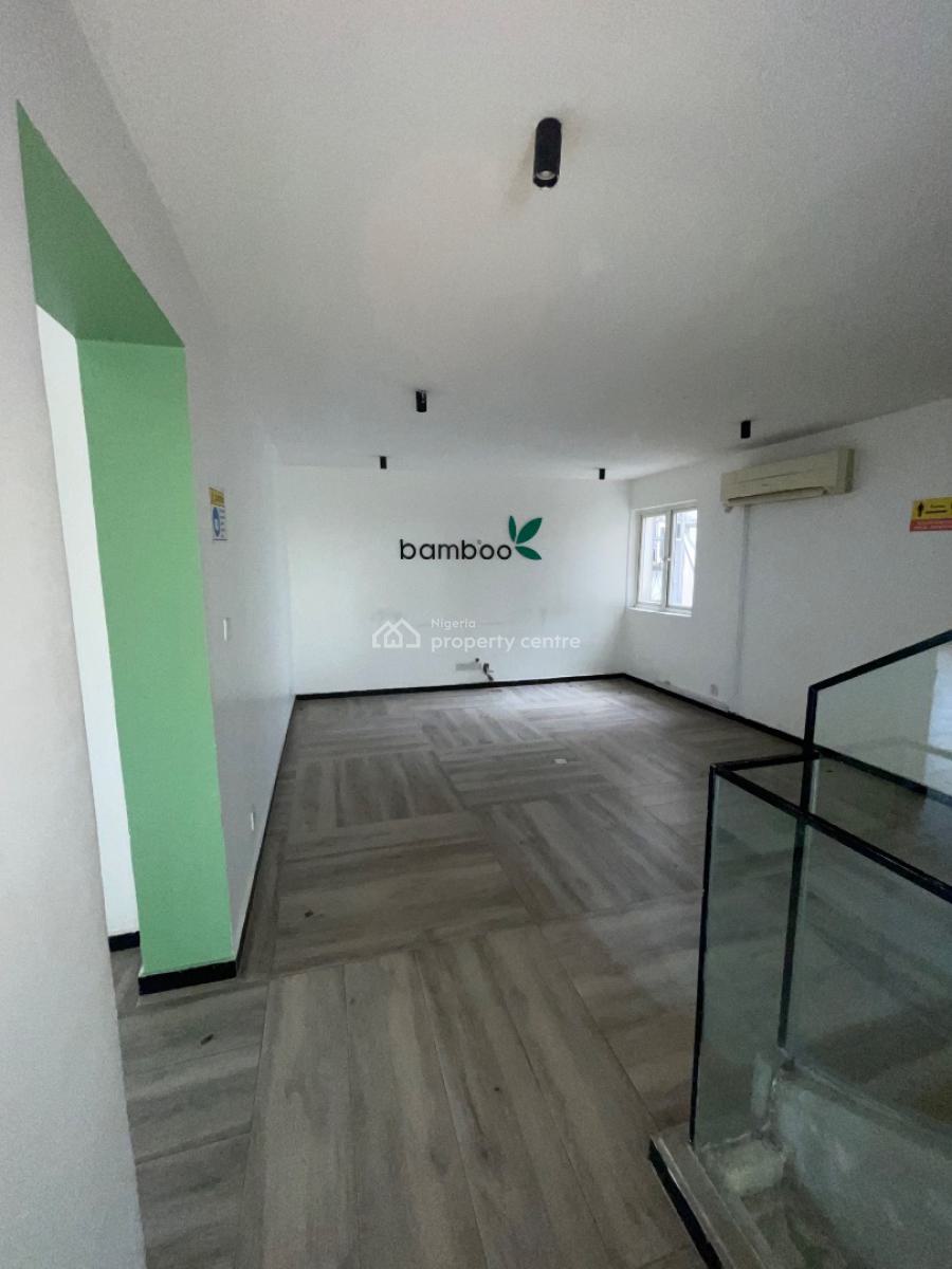 5 Bedroom Semi Detached House, Babatunde Anjous Street, Lekki Phase 1, Lekki, Lagos, Semi-detached Duplex for Rent