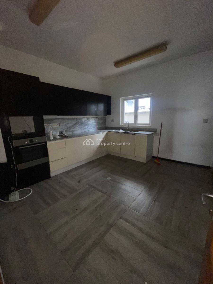 5 Bedroom Semi Detached House, Babatunde Anjous Street, Lekki Phase 1, Lekki, Lagos, Semi-detached Duplex for Rent