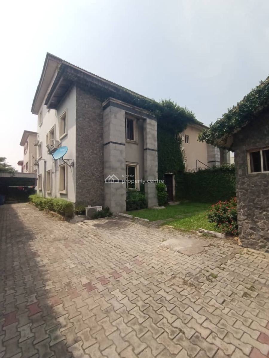 4 Bedroom Detached House, Lekki Phase 1, Lekki, Lagos, Detached Duplex for Sale