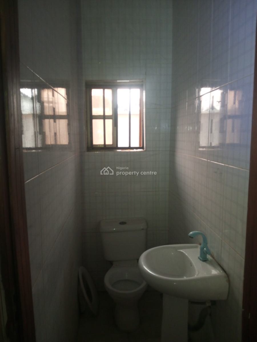2 Bedroom Flat in a Secured Estate, Badore, Ajah, Lagos, Flat / Apartment for Rent
