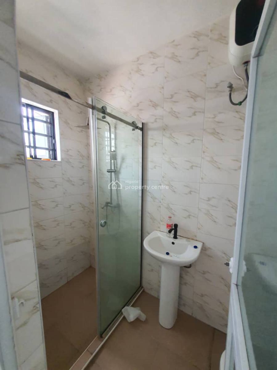 2 Bedroom Apartment, Ologolo, Lekki, Lagos, Flat / Apartment for Rent