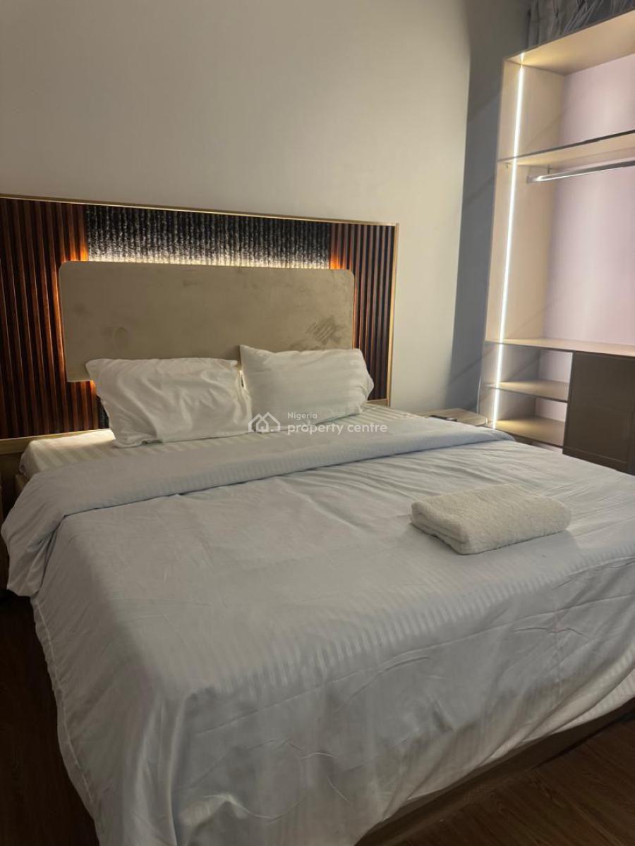 Luxury 3 Bedroom Apartment with Excellent Facility, Osapa, Lekki, Lagos, Flat / Apartment Short Let