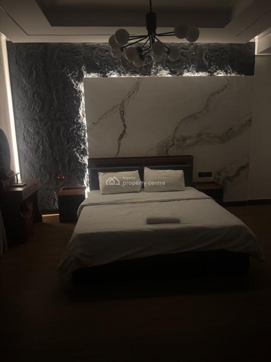 Luxury 3 Bedroom Apartment with Excellent Facility, Osapa, Lekki, Lagos, Flat / Apartment Short Let