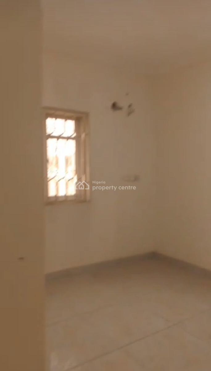 Spacious 3 Bedroom Flat, Wuye, Abuja, Flat / Apartment for Rent