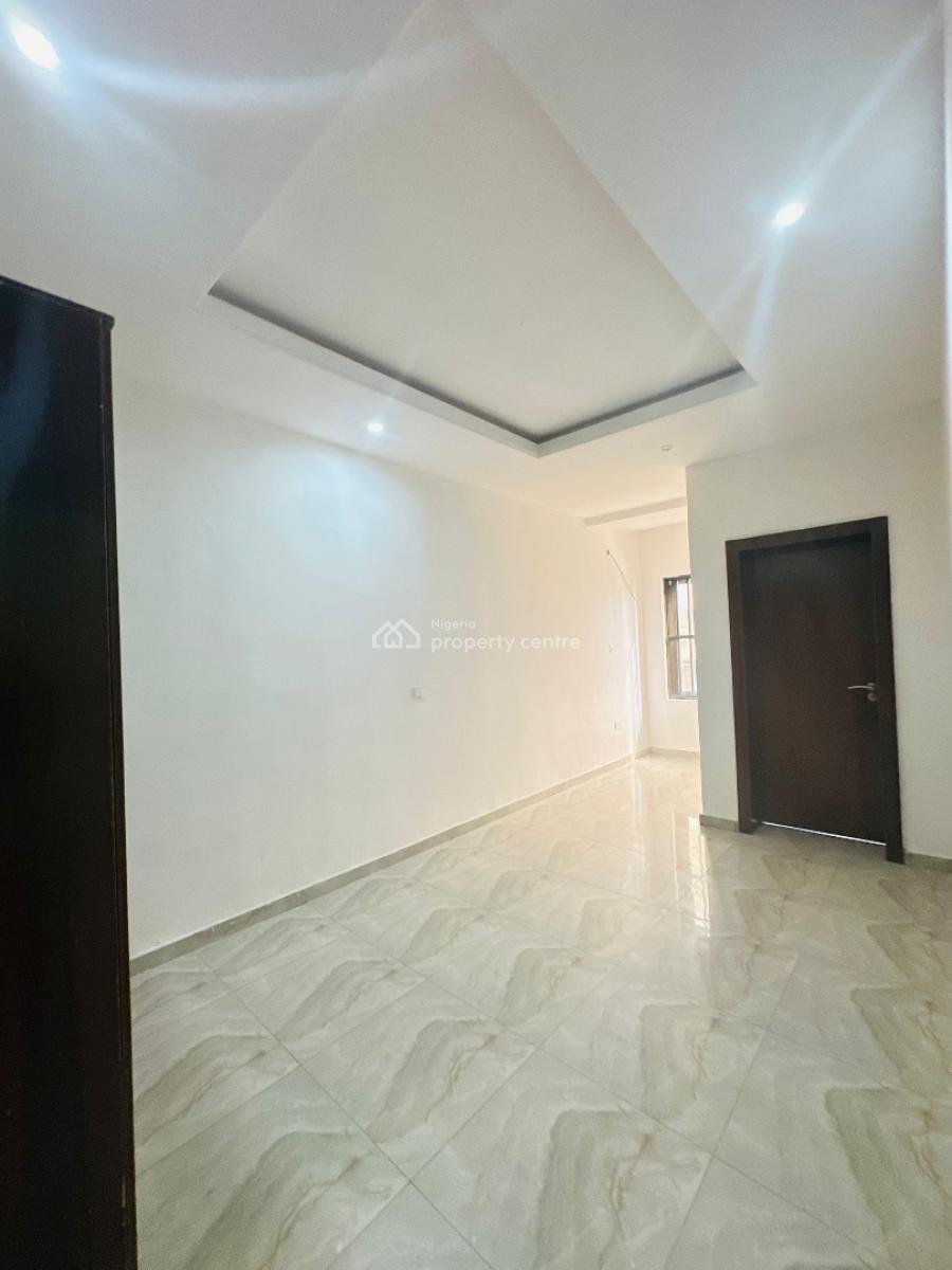 3 Bedroom Maisonnette, Off Hakeem Dickson, Lekki Phase 1, Lekki, Lagos, Terraced Duplex for Rent