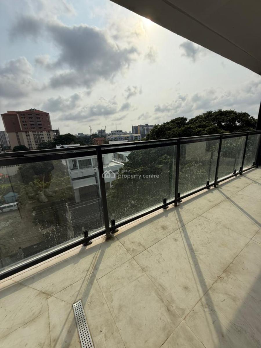 4-bedroom Apartment Perfectly Located, Old Ikoyi, Ikoyi, Lagos, Flat / Apartment for Sale