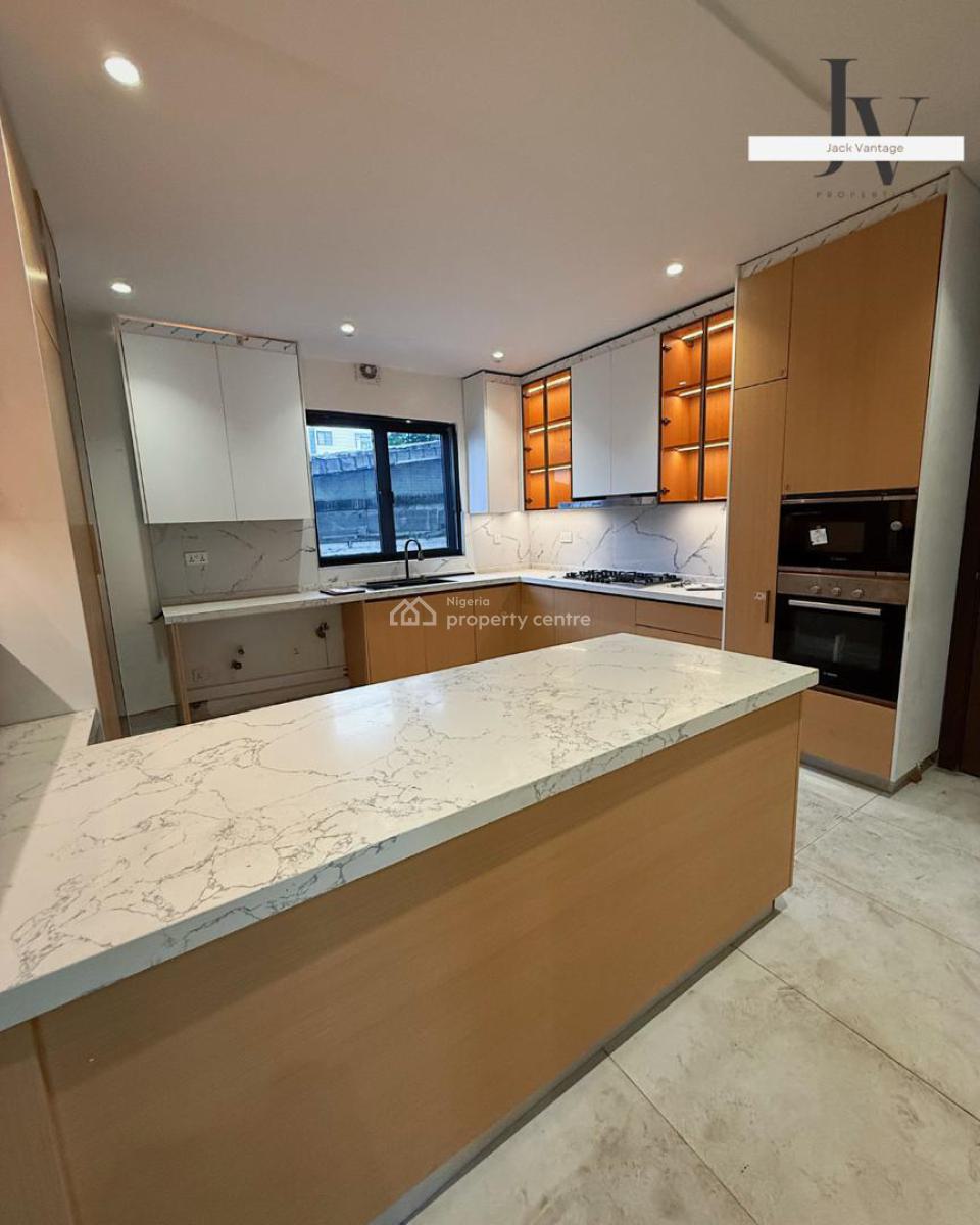 4-bedroom Apartment Perfectly Located, Old Ikoyi, Ikoyi, Lagos, Flat / Apartment for Sale