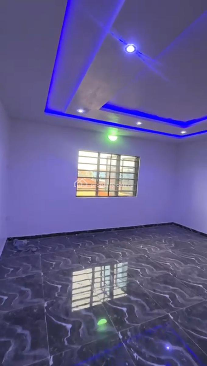 Newly Renovated 2-bedroom, Aguda, Surulere, Lagos, Flat / Apartment for Rent