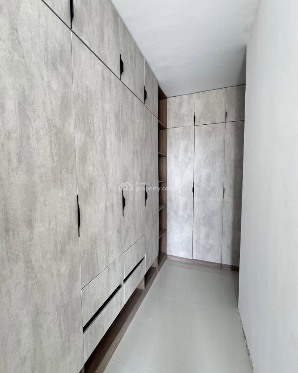 Best 2&3bedroom  Apartment in Lekki Phase 1, Lekki Phase 1, Lekki, Lagos, Block of Flats for Sale