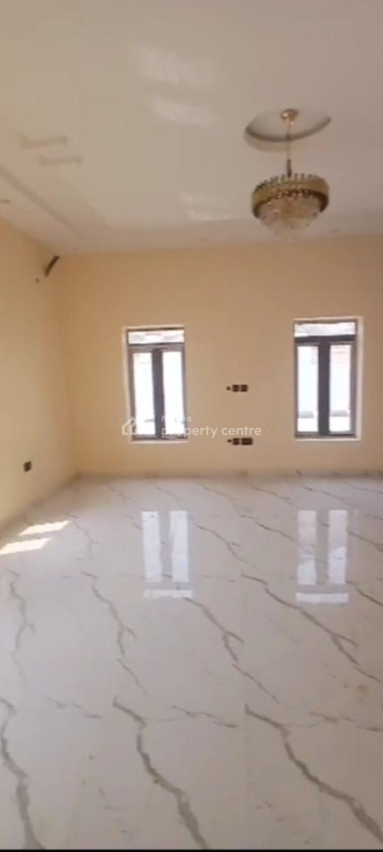 a New Serviced 4-bedroom Terrace Duplex + 1 Bq, Mabushi, Abuja, Terraced Duplex for Rent
