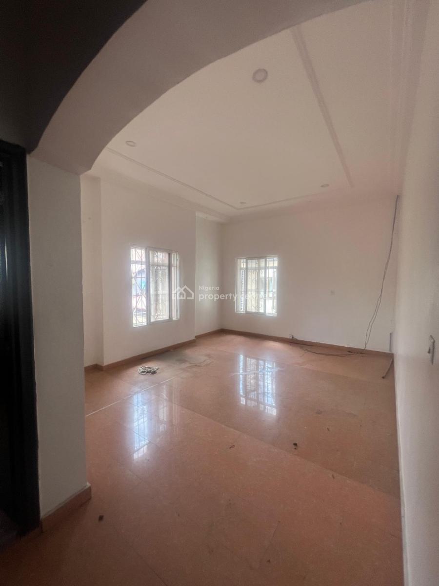 Well Maintained, Four 4️⃣ Bedroom Semi Detached Duplex in Lekki, Lekki Phase 1, Lekki, Lagos, Semi-detached Duplex for Rent
