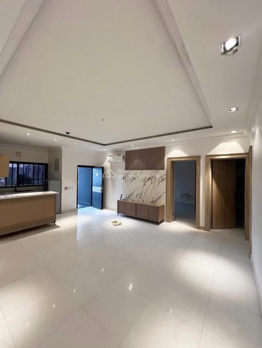 Well Built 3 Bedroom Apartment with Gym & Elevator, Ikoyi, Lagos, Flat / Apartment for Sale